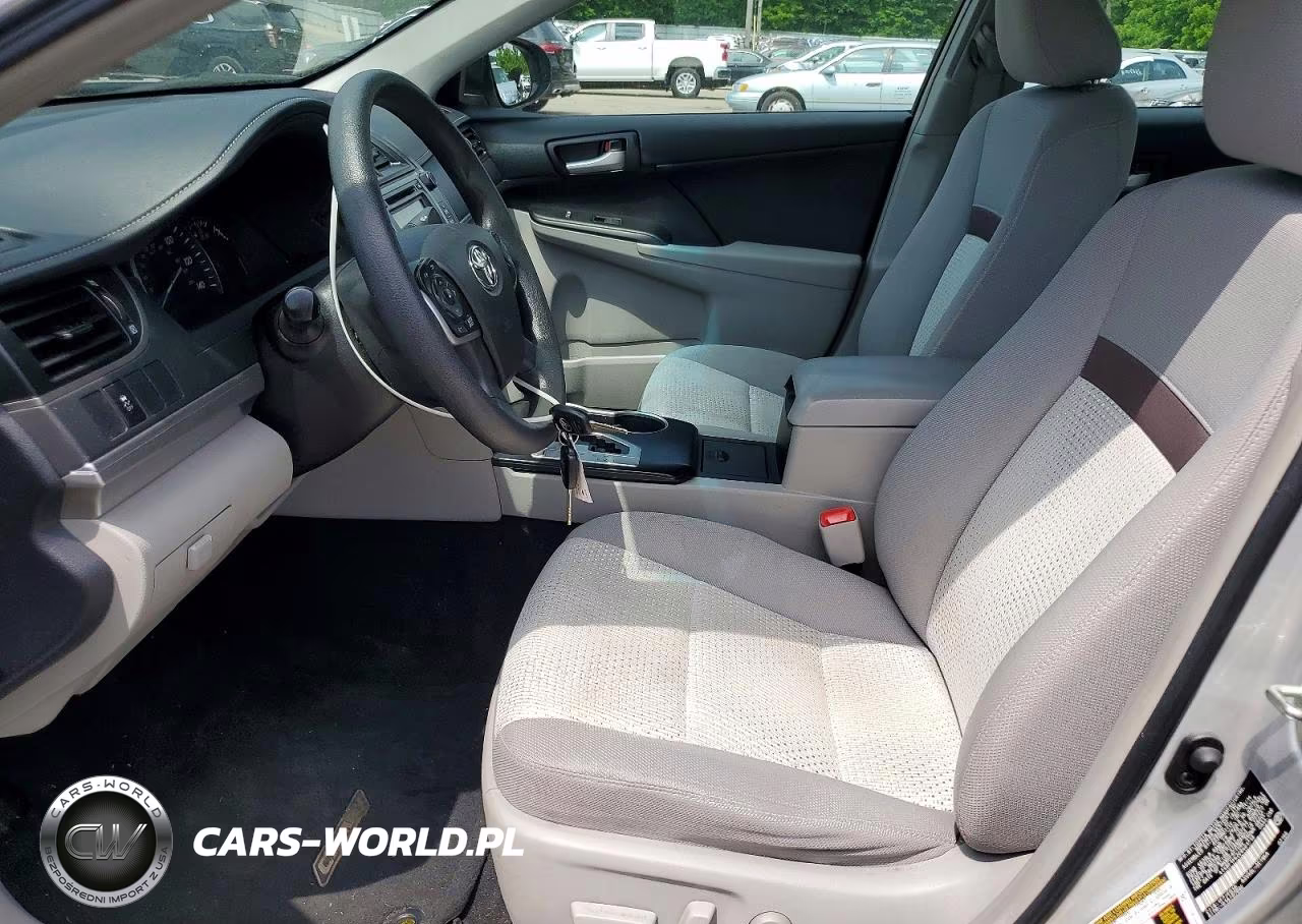 2014 Toyota Camry Le VIN:4T4BF1FK2ER401718 - 7