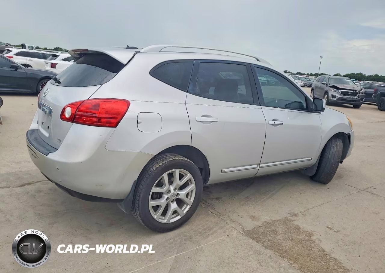 2013 Nissan Rogue S VIN:JN8AS5MT2DW524354 - 3