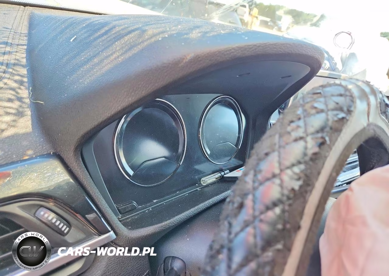 2018 BMW X2 xDrive28I VIN:WBXYJ5C37JEF73782 - 9