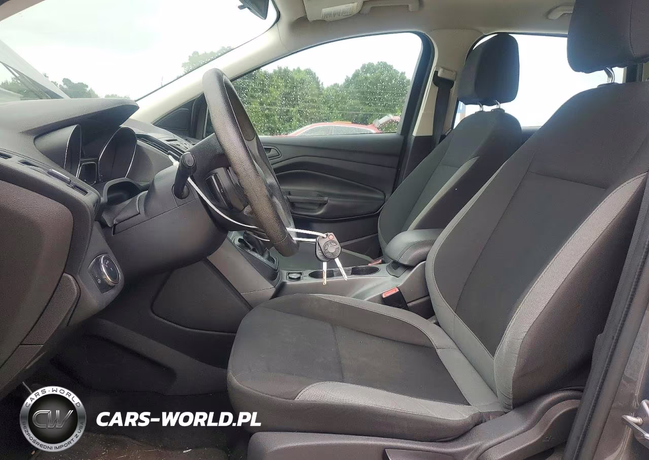 2013 Ford Escape S VIN:1FMCU0F70DUB12104 - 7