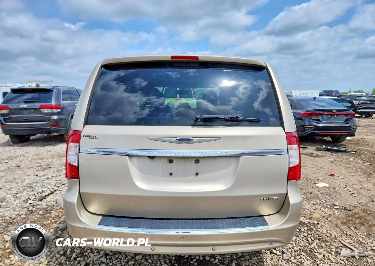 2013 Chrysler Town & Country Limited VIN:2C4RC1GG4DR641624 - 6