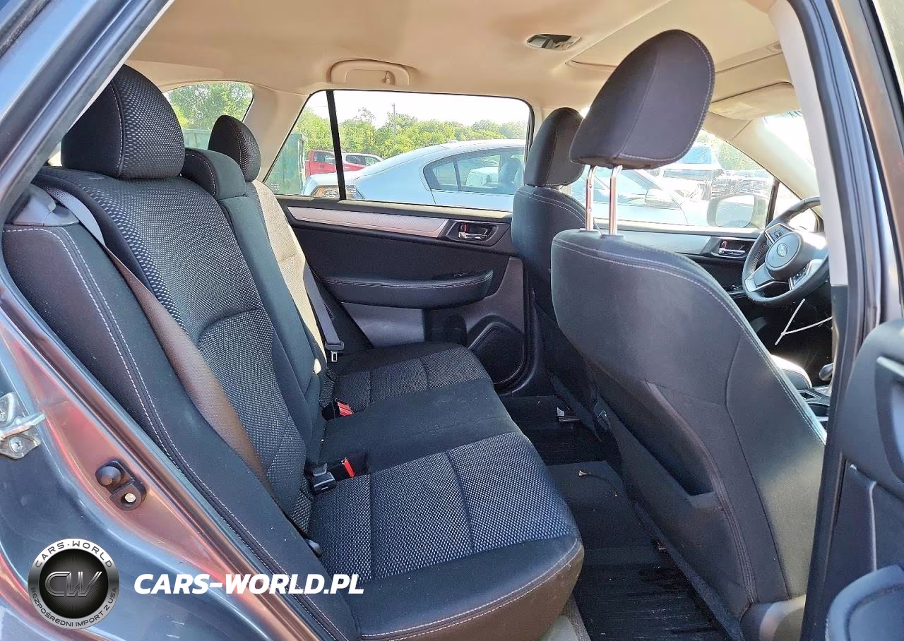 2018 Subaru Outback 2.5I Premium VIN:4S4BSAHC7J3373507 - 11