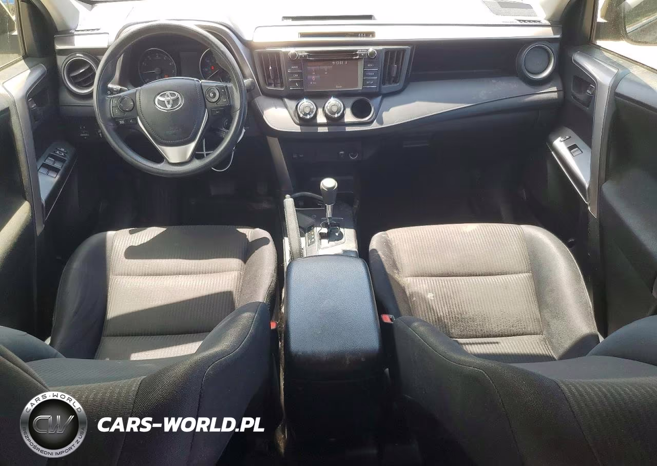 2018 Toyota Rav4 Le VIN:JTMBFREV7JJ181514 - 8