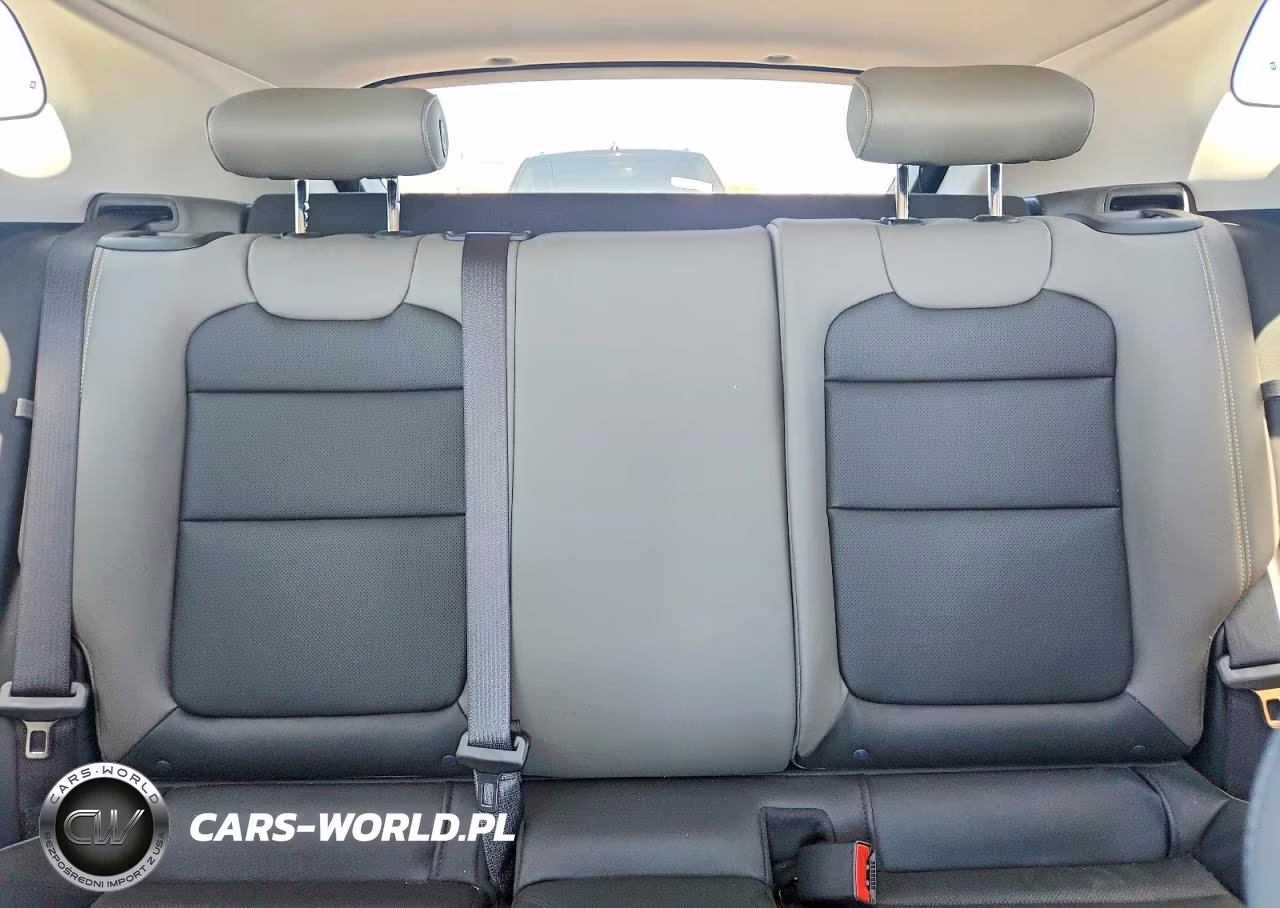 2025 Chevrolet Trax Activ VIN:KL77LKEP2SC160905 - 10
