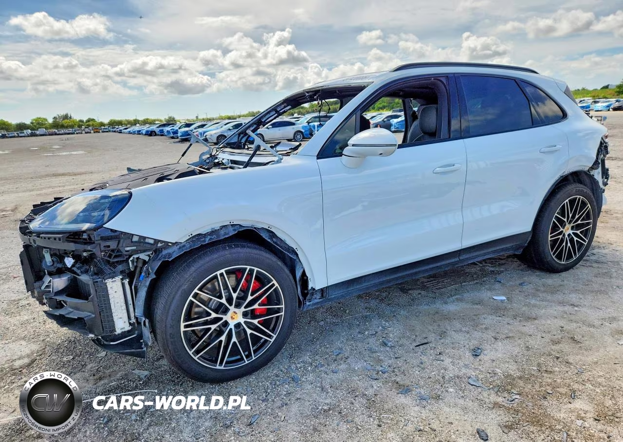 2024 Porsche Cayenne