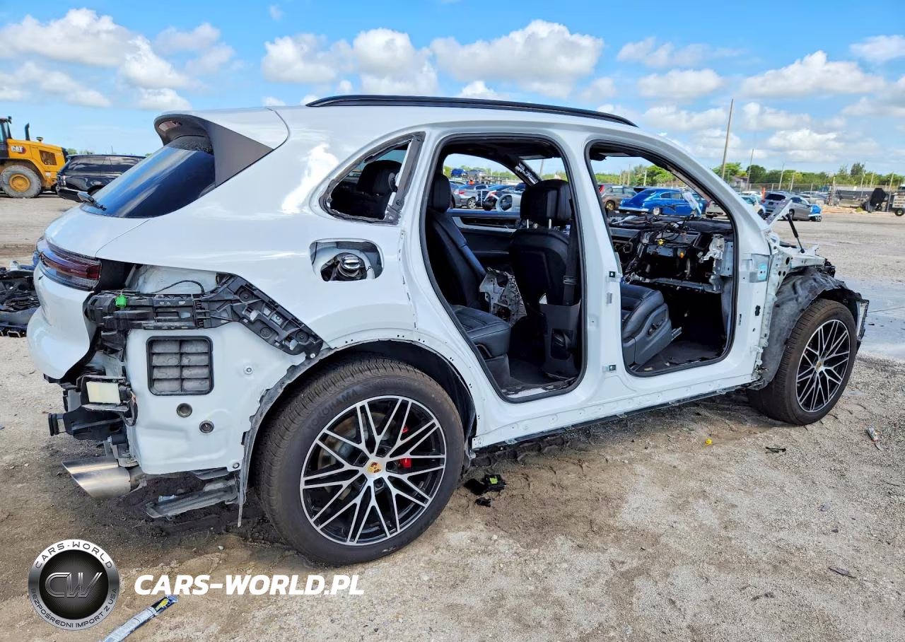 2024 Porsche Cayenne VIN:WP1AL2AYXRDA33796 - 3