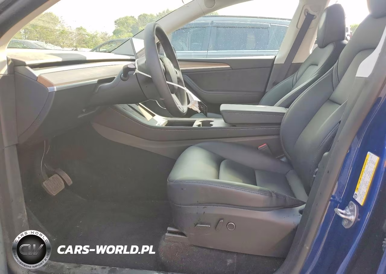 2025 Tesla Model Y VIN:7SAYGDED5SA372763 - 7