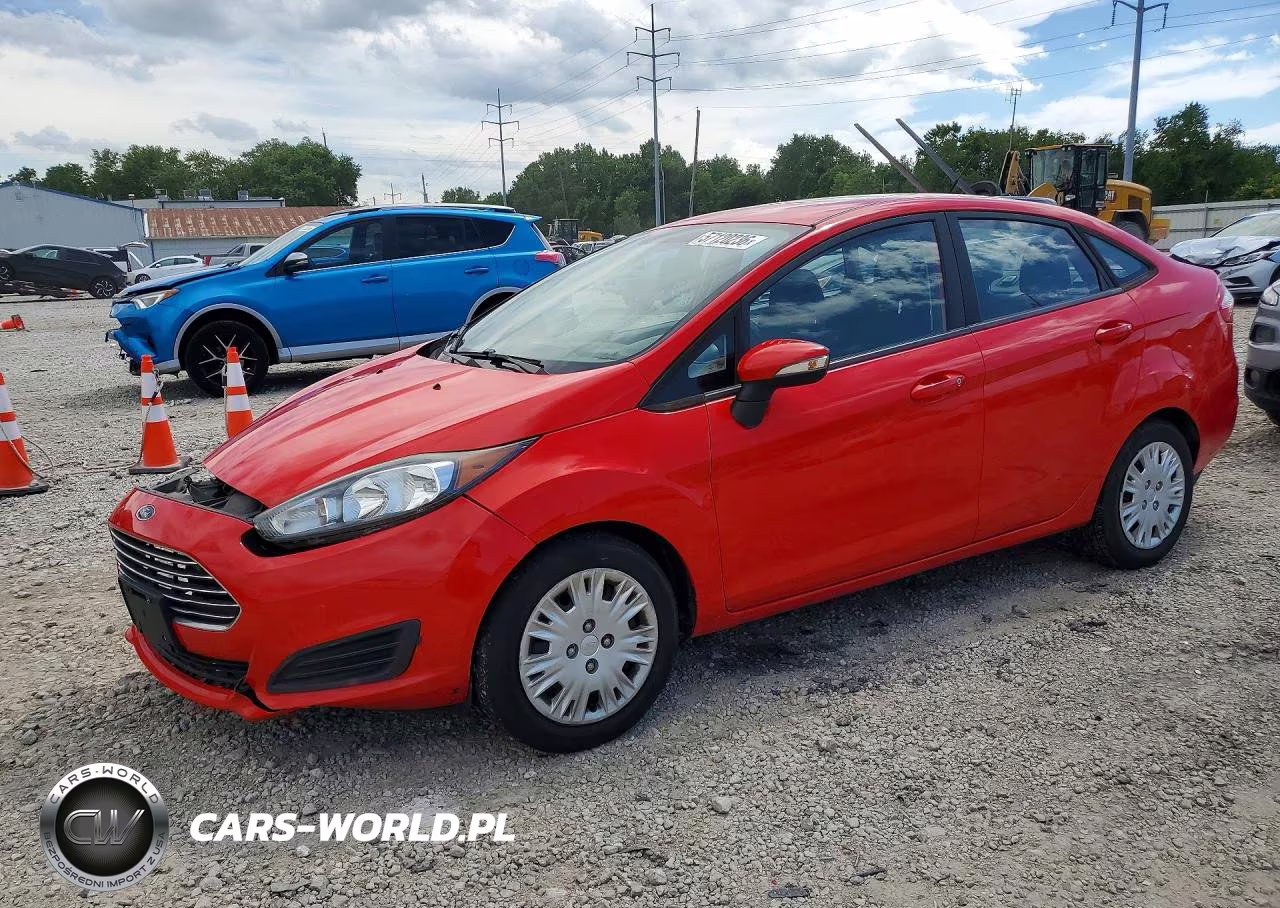 2015 Ford Fiesta Se – zdjęcie 1 z 13