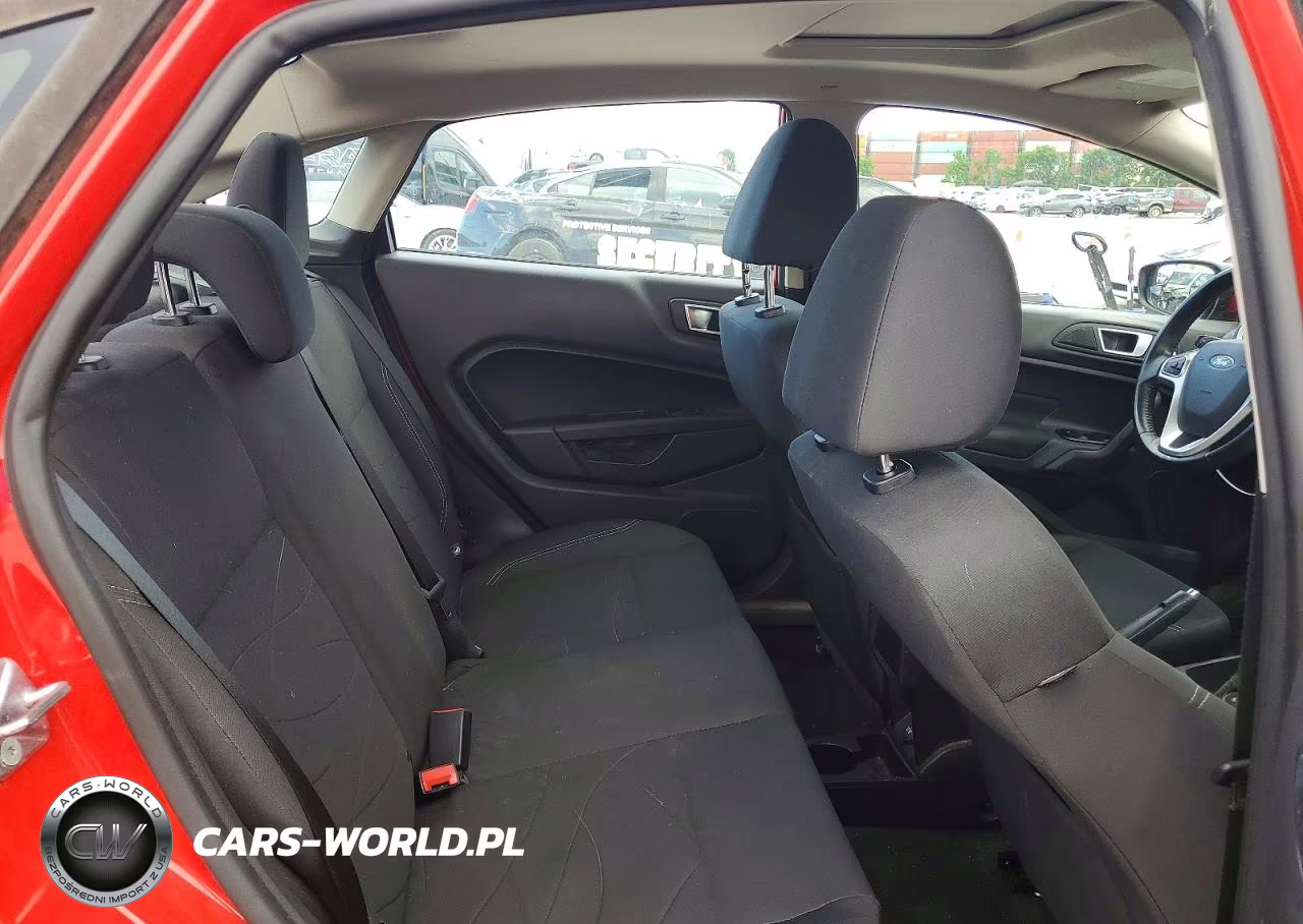 2015 Ford Fiesta Se VIN:3FADP4BEXFM148648 - 10