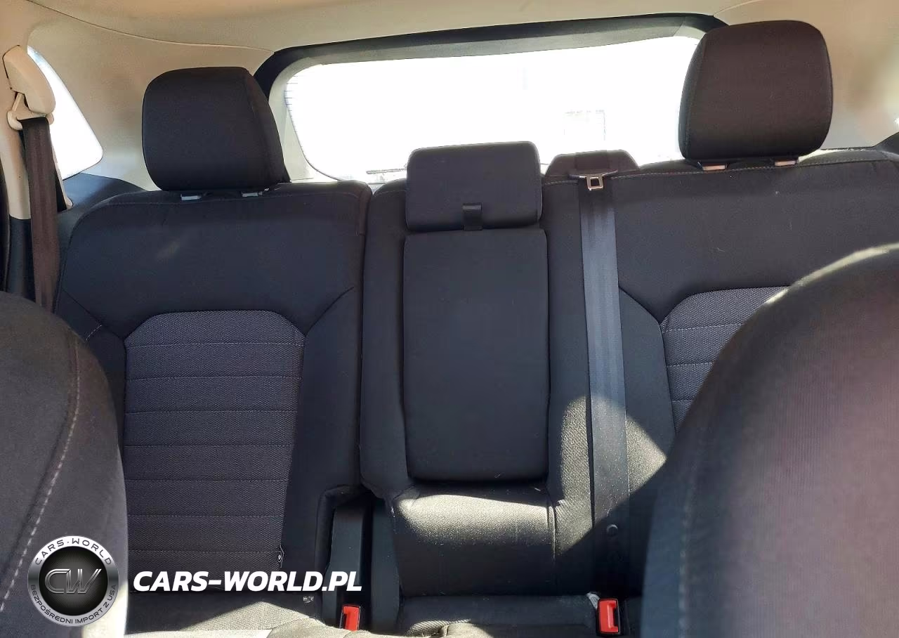 2016 Ford Edge Se VIN:2FMPK4G95GBB43504 - 10