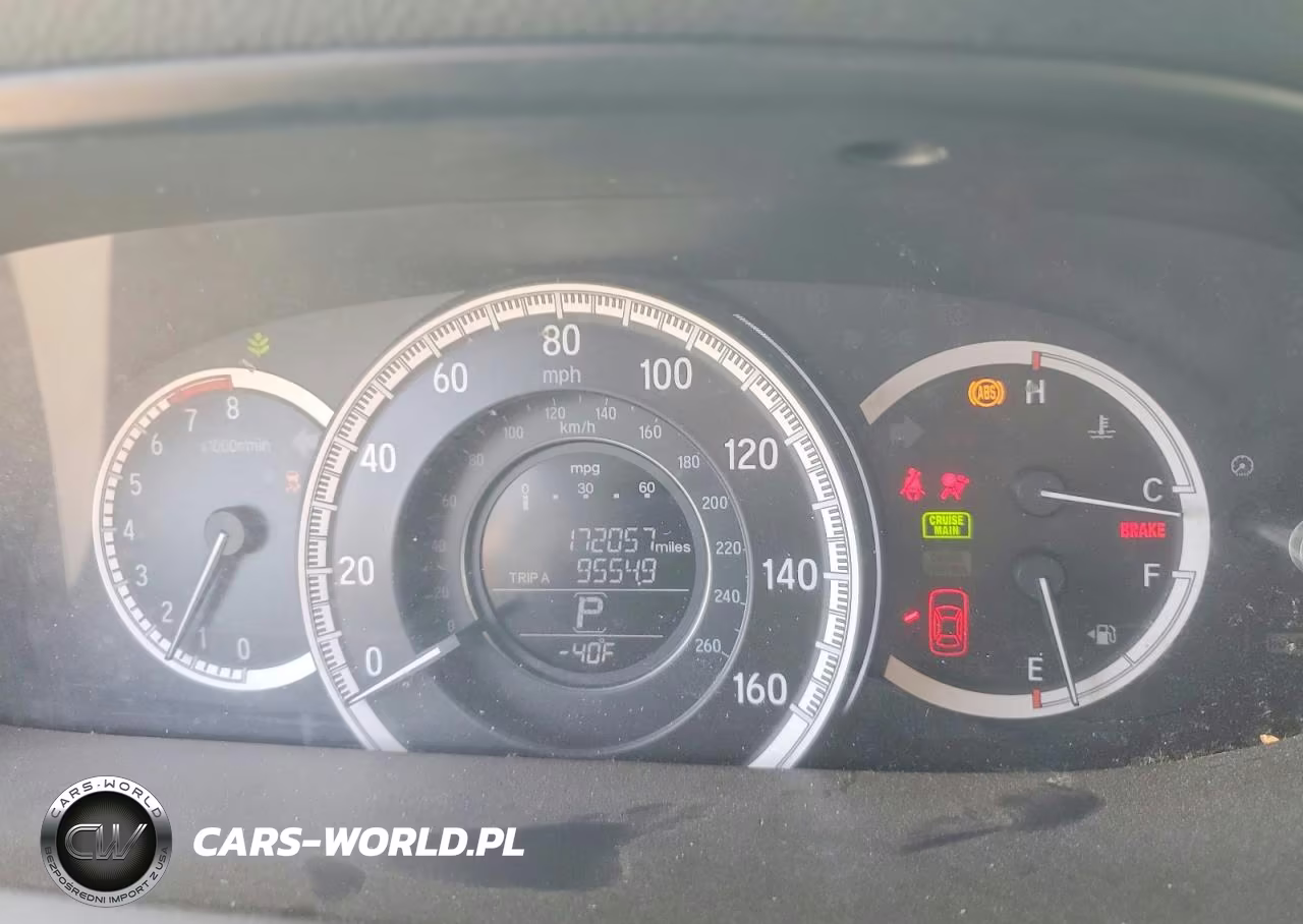 2017 Honda Accord Lx VIN:1HGCR2F31HA057640 - 9