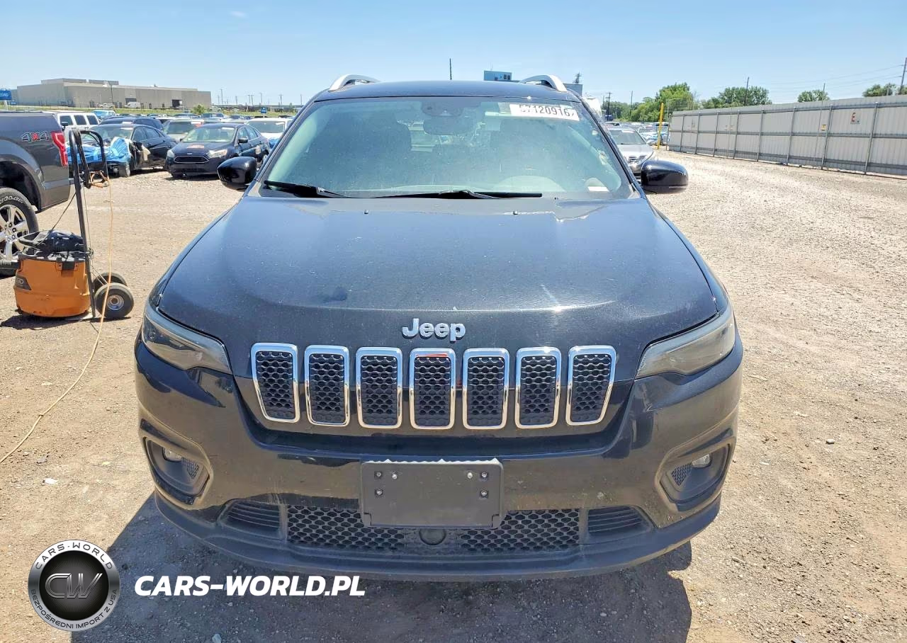 2021 Jeep Cherokee Latitude Lux VIN:1C4PJMMX2MD209149 - 5