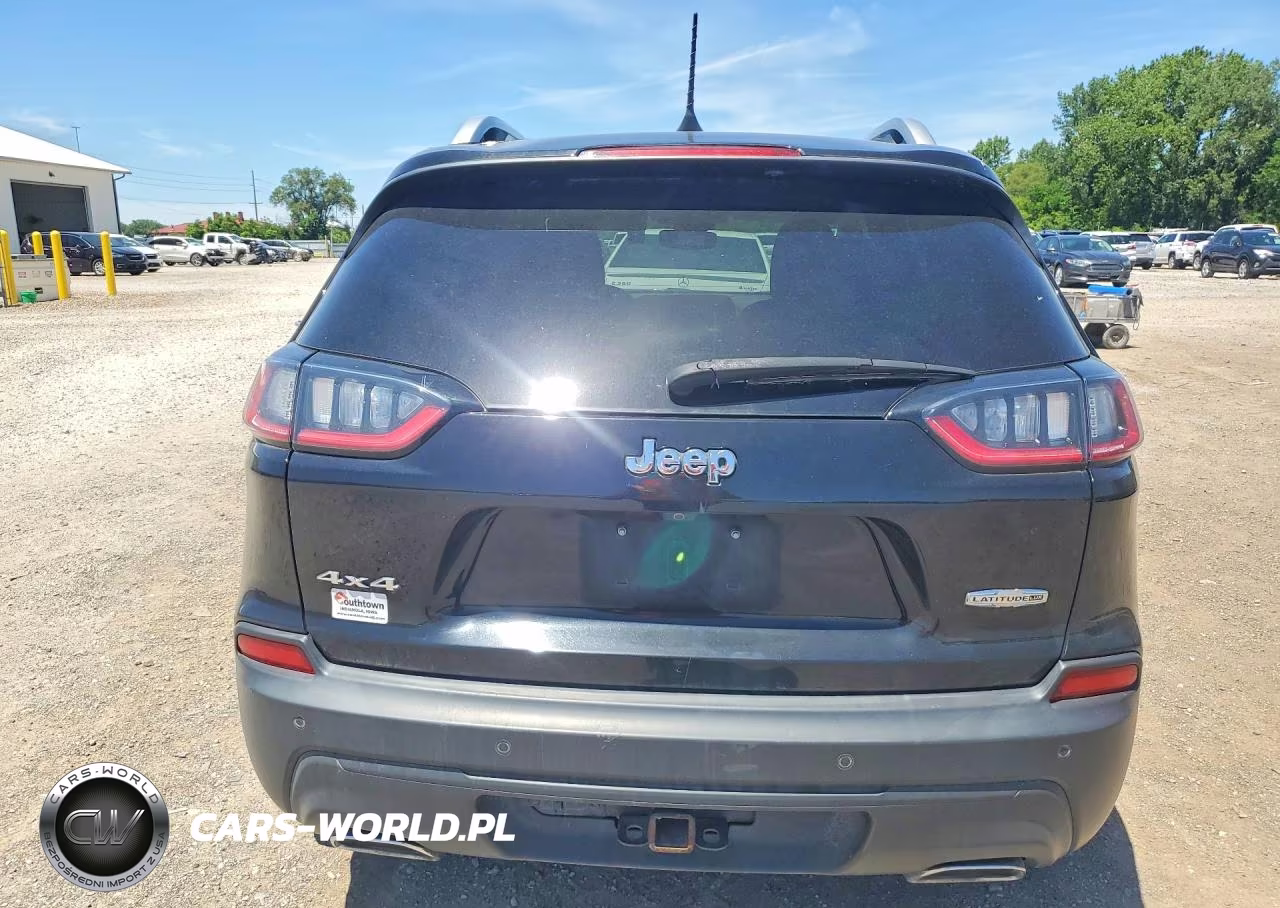 2021 Jeep Cherokee Latitude Lux VIN:1C4PJMMX2MD209149 - 6