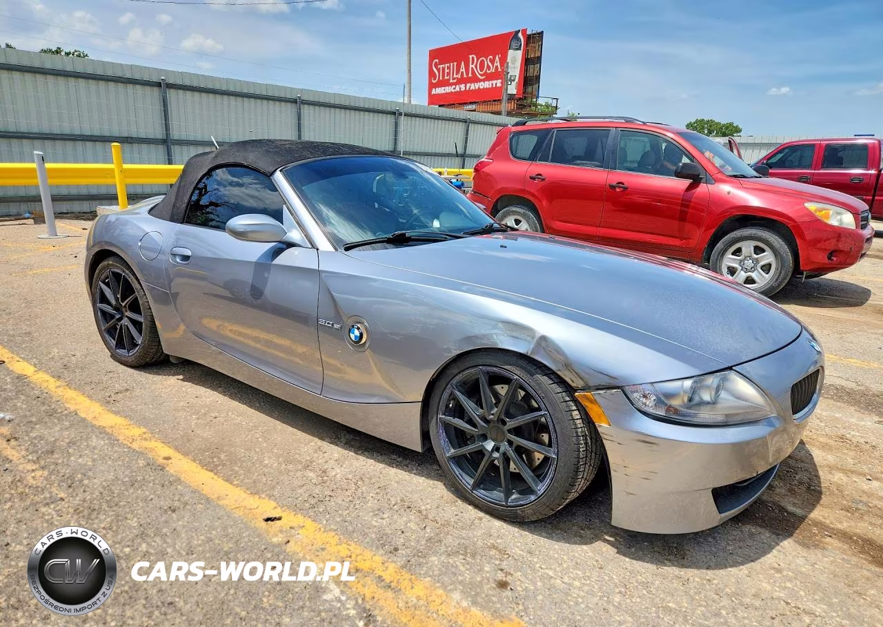 2007 BMW Z4 3.0Si VIN:4USBU53577LX02580 - 4