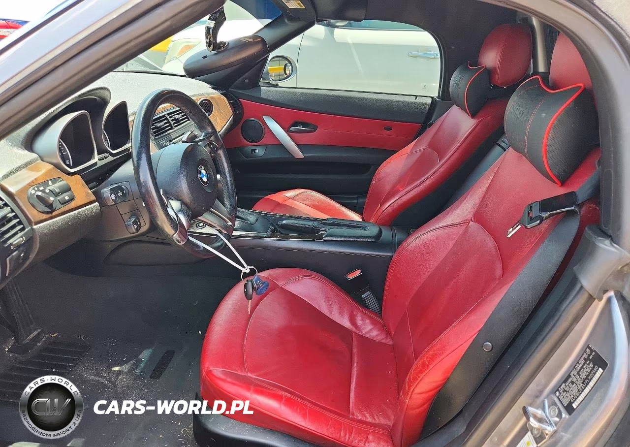 2007 BMW Z4 3.0Si VIN:4USBU53577LX02580 - 7