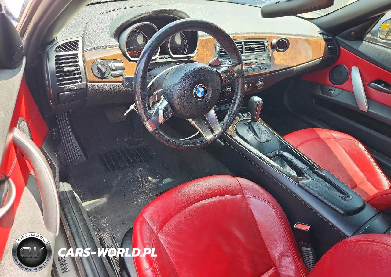 2007 BMW Z4 3.0Si VIN:4USBU53577LX02580 - 8