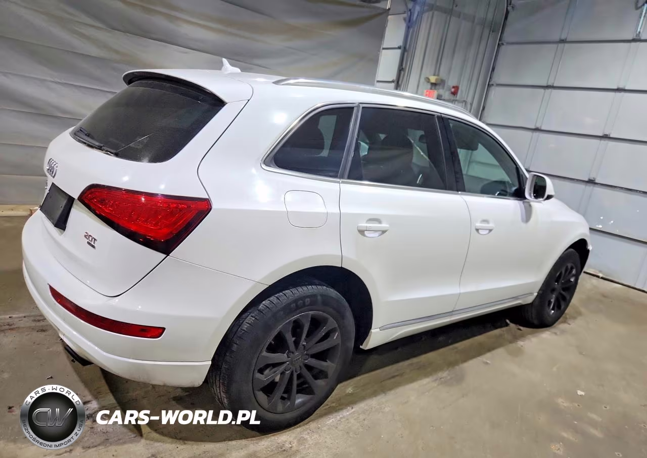 2014 Audi Q5 Premium VIN:WA1CFAFP9EA125452 - 3