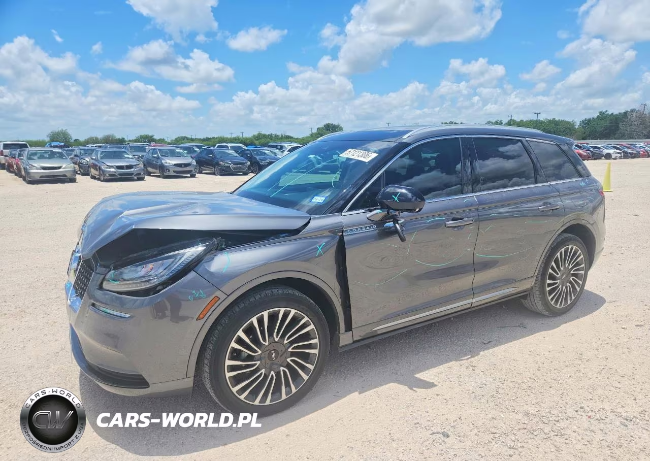 2021 Lincoln Corsair – zdjęcie 1 z 12