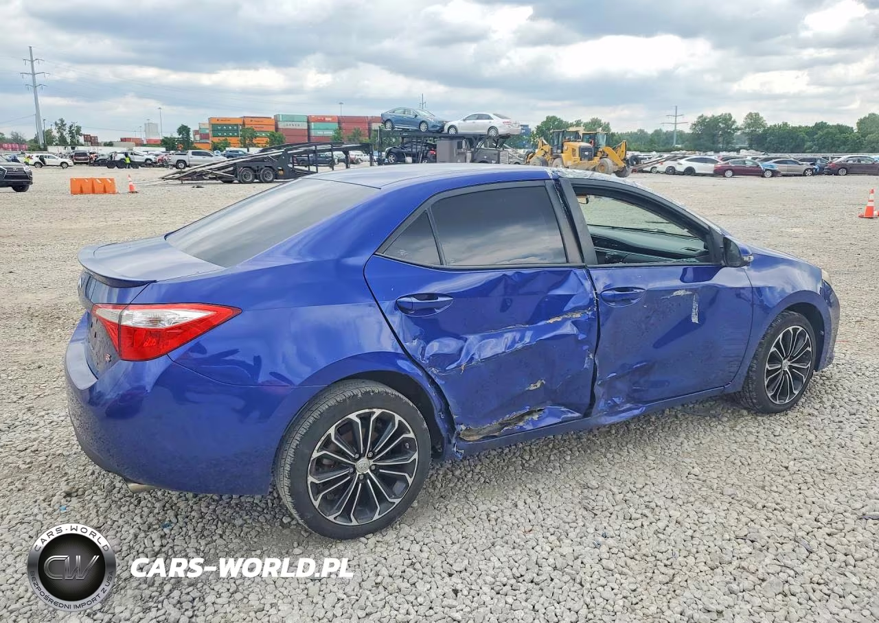 2016 Toyota Corolla VIN:2T1BURHE5GC556922 - 3