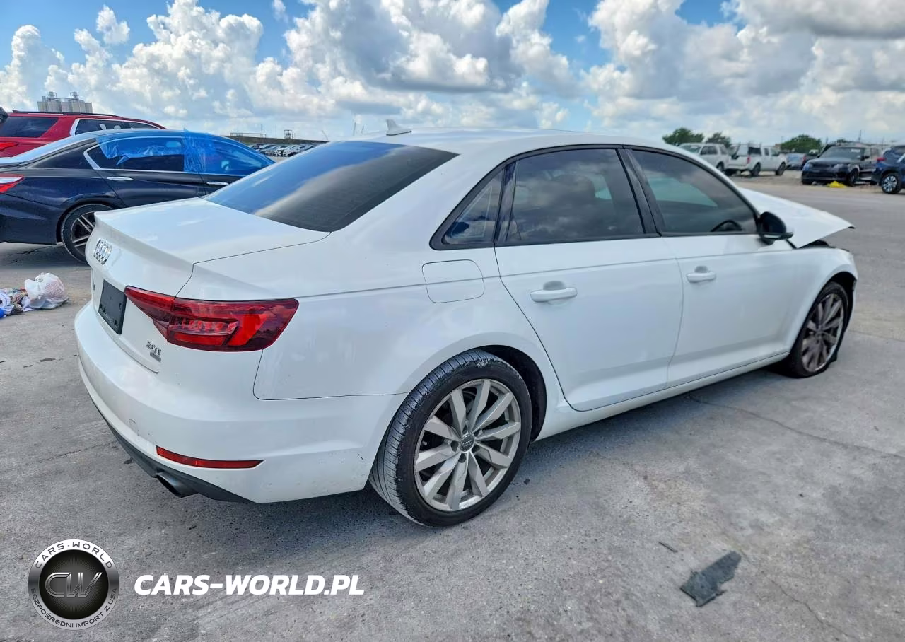 2017 Audi A4 Ultra Premium VIN:WAUGMAF40HN045955 - 3