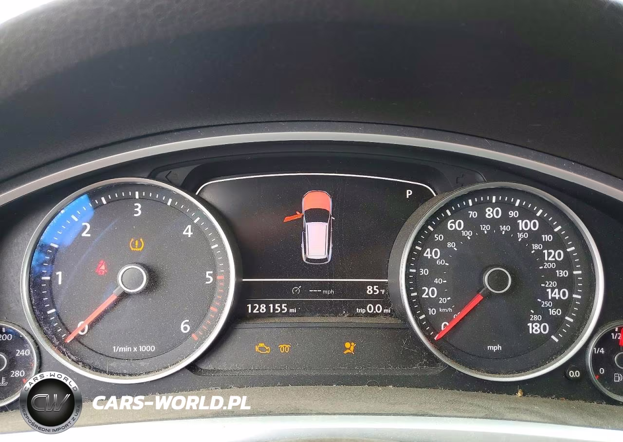 2012 Volkswagen Touareg V6 Tdi VIN:WVGEK9BP0CD006727 - 9