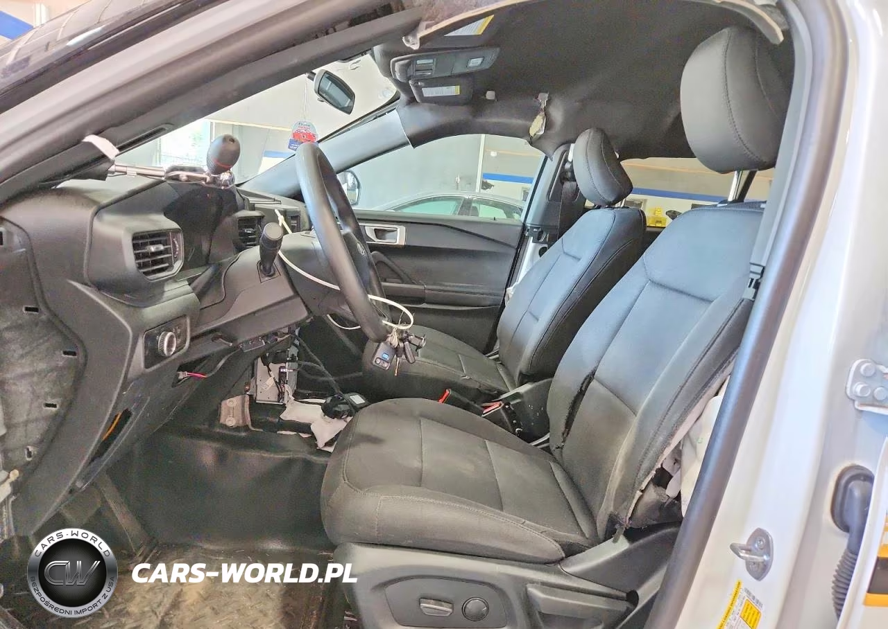 2023 Ford Explorer Police Interceptor VIN:1FM5K8AC8PGB97813 - 7
