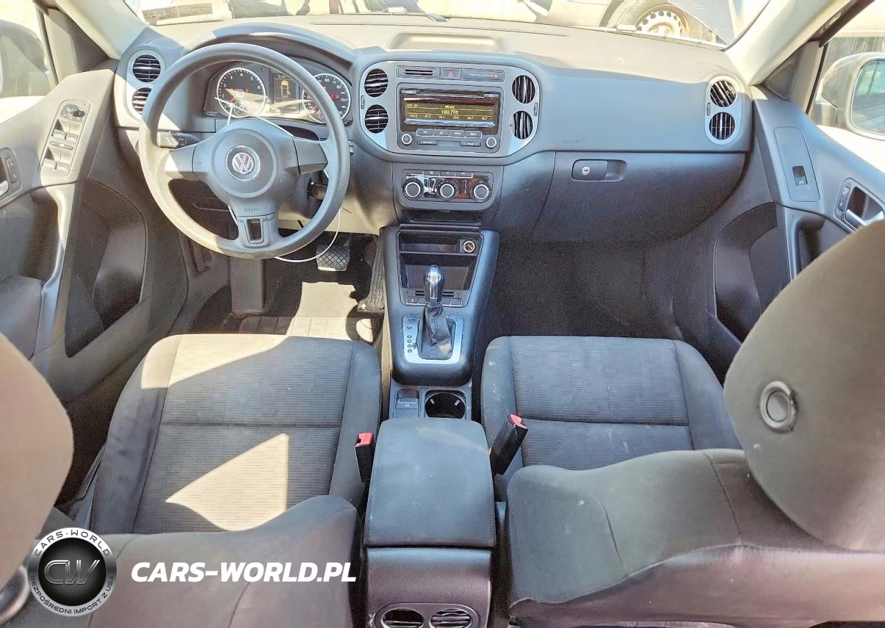 2012 Volkswagen Tiguan S VIN:WVGBV7AX2CW005034 - 8