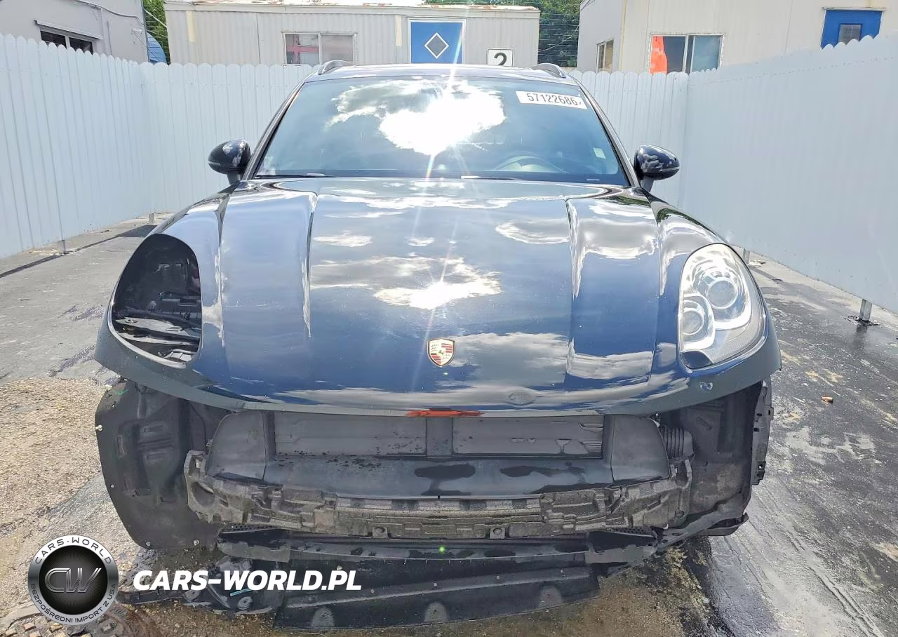 2018 Porsche Macan VIN:WP1AA2A58JLB21543 - 5