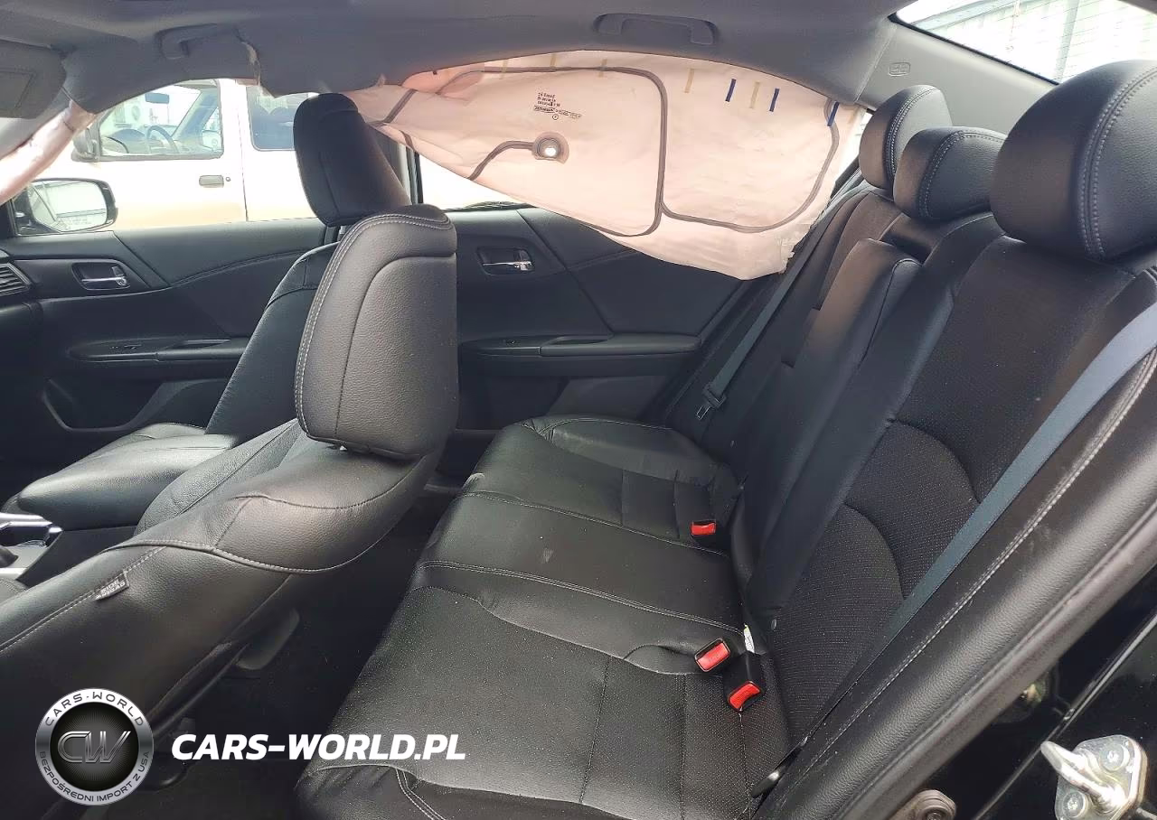 2015 Honda Accord Touring VIN:1HGCR3F94FA008830 - 10