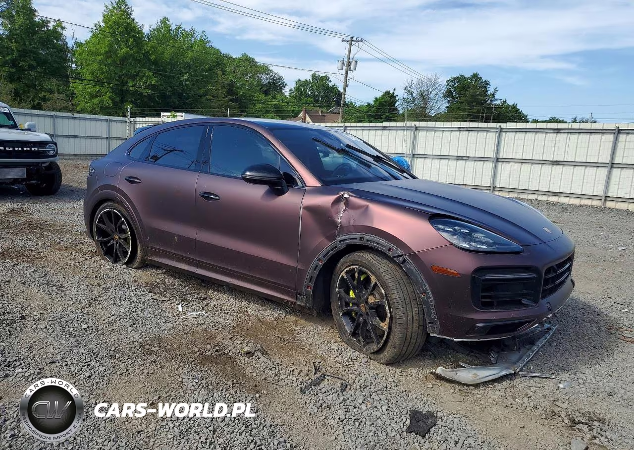2022 Porsche Cayenne S Coupe VIN:WP1BB2AY6NDA52587 - 4
