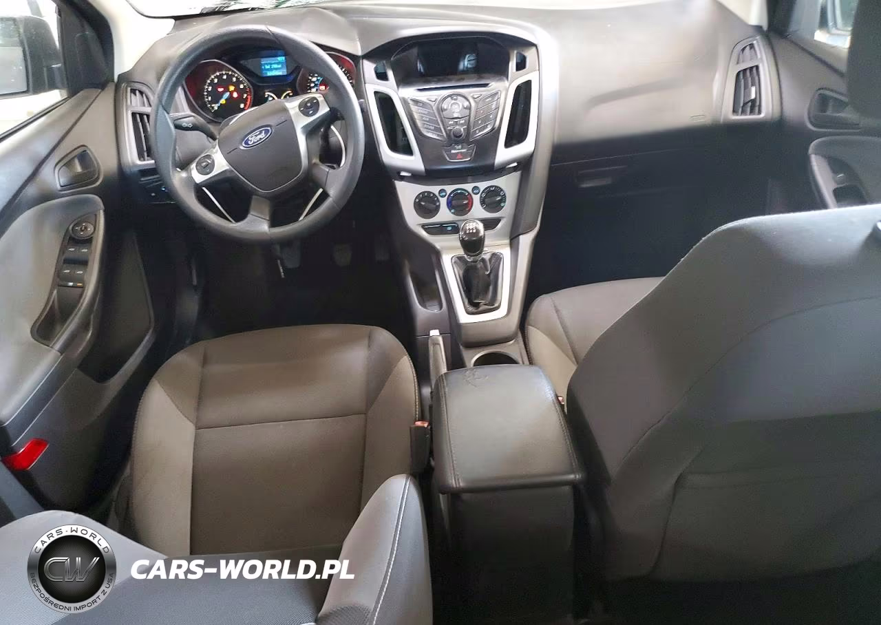 2012 Ford Focus Se VIN:1FAHP3F24CL370501 - 8