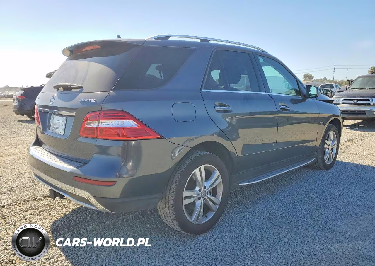 2012 Mercedes-Benz Ml 350 Bluetec VIN:4JGDA2EB2CA053930 - 3