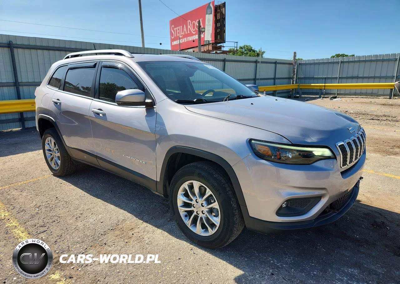 2019 Jeep Cherokee Latitude Plus VIN:1C4PJMLX3KD104165 - 4