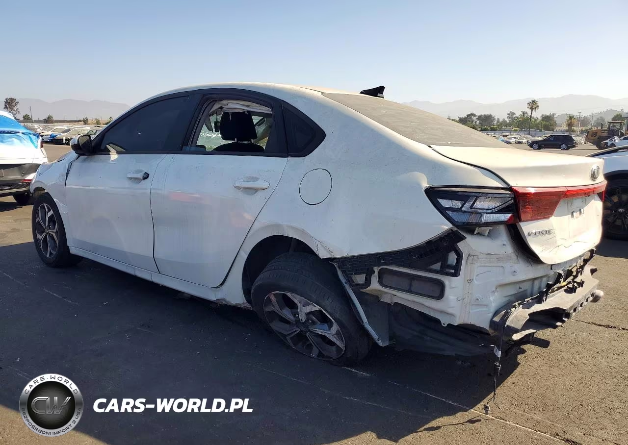 2020 Kia Forte Lxs VIN:3KPF24AD5LE184134 - 2