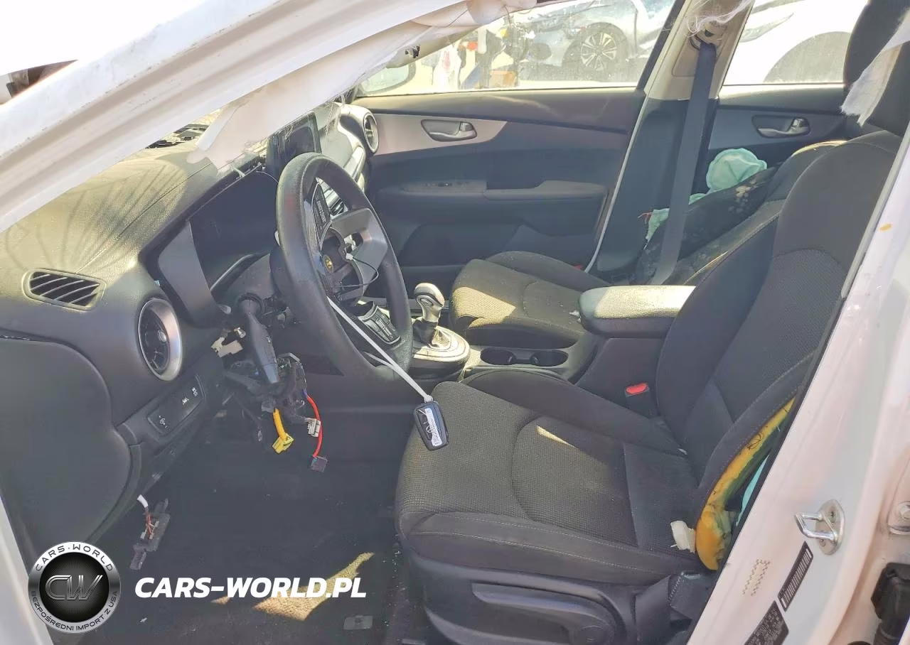 2020 Kia Forte Lxs VIN:3KPF24AD5LE184134 - 7