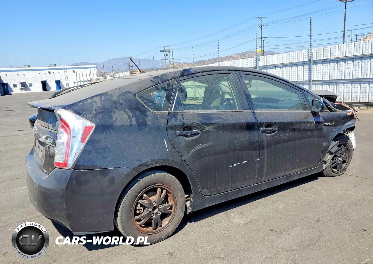 2012 Toyota Prius Two VIN:JTDKN3DU4C0334366 - 3