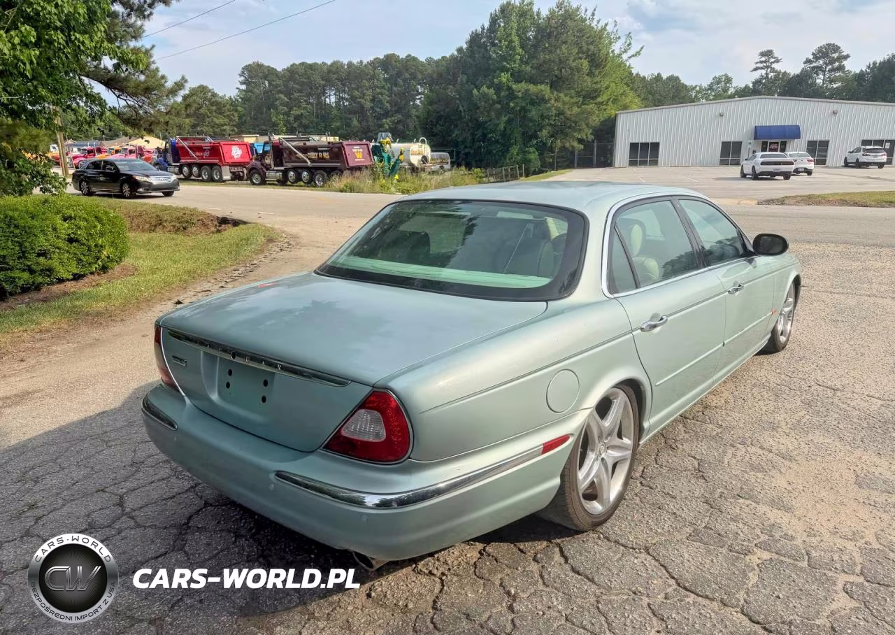 2005 Jaguar Vandenplas VIN:SAJWA82C55SG45255 - 4
