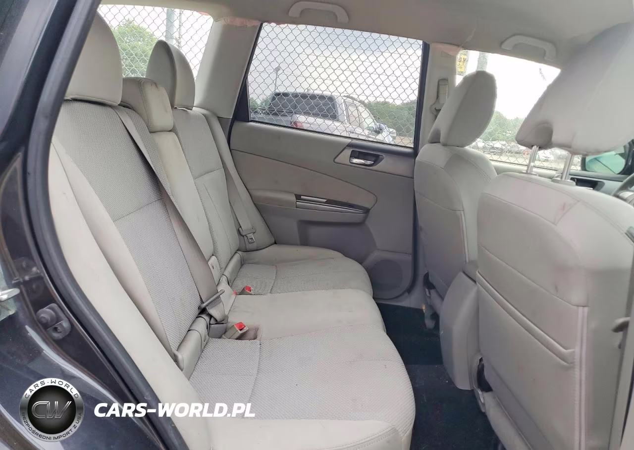 2011 Subaru Forester 2.5X VIN:JF2SHBBC2BH746220 - 11