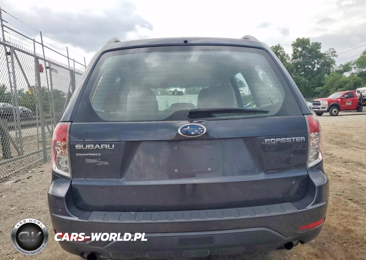 2011 Subaru Forester 2.5X VIN:JF2SHBBC2BH746220 - 6
