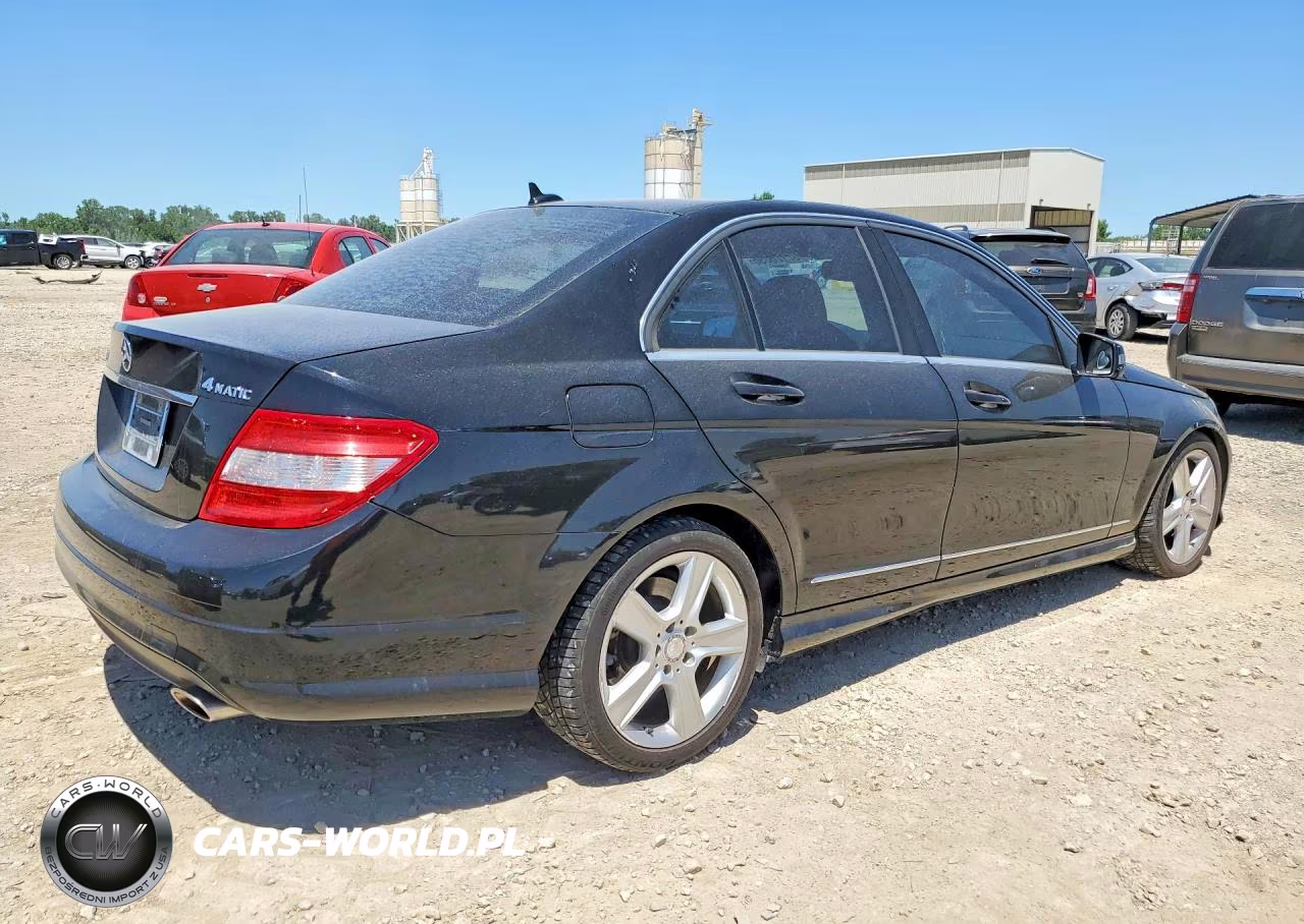 2011 Mercedes-Benz C 300 4Matic VIN:WDDGF8BB3BR161411 - 3