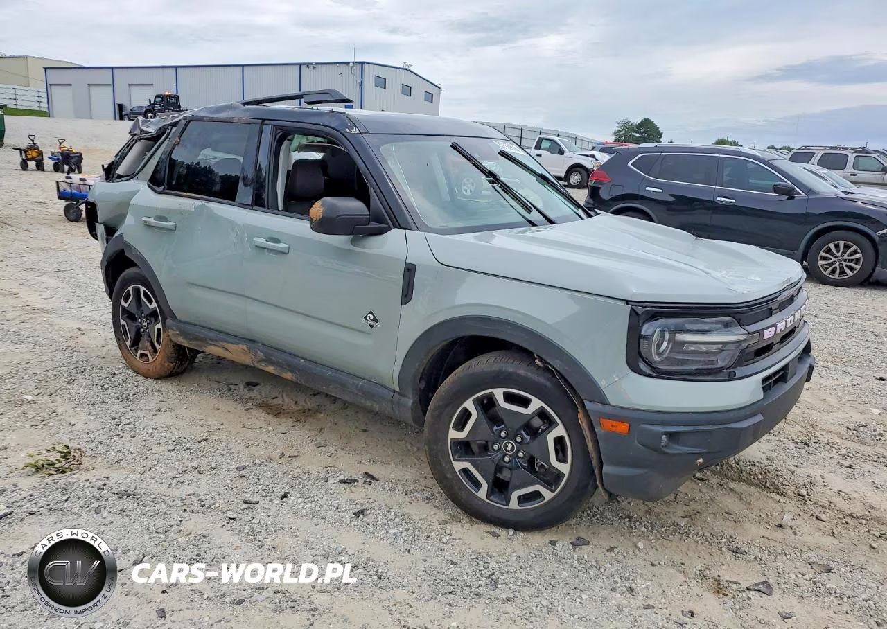2021 Ford Bronco Sport Outer Banks VIN:3FMCR9C63MRA35124 - 4