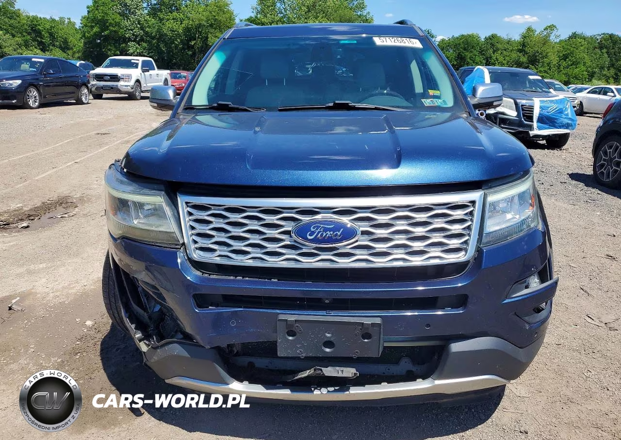 2017 Ford Explorer Platinum VIN:1FM5K8HT5HGB58782 - 5