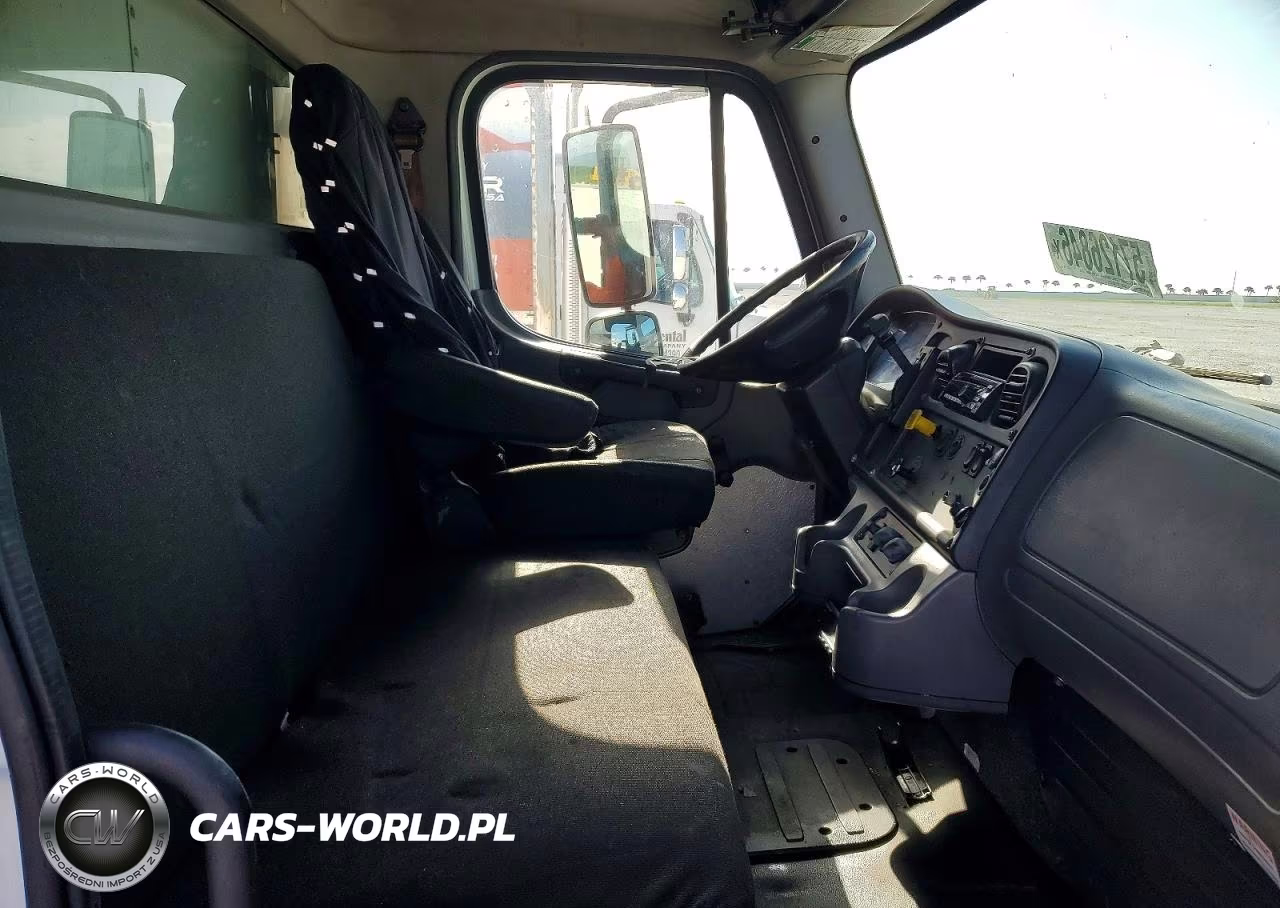 2014 Freightliner Business Class M2 Refrigerated Box Truck VIN:3ALACWDT2EDFW1485 - 11