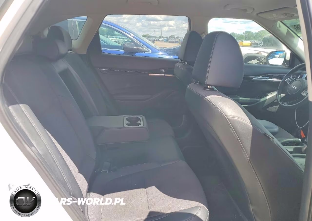 2023 Kia Seltos S VIN:KNDEUCAA5P7399945 - 11