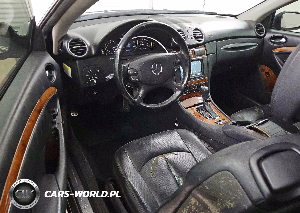2007 Mercedes-Benz Clk 550 VIN:WDBTK72F87T075585 - 8
