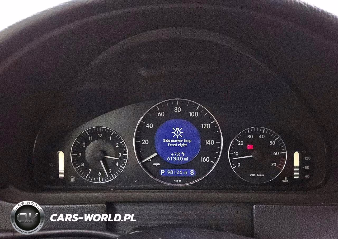 2007 Mercedes-Benz Clk 550 VIN:WDBTK72F87T075585 - 9