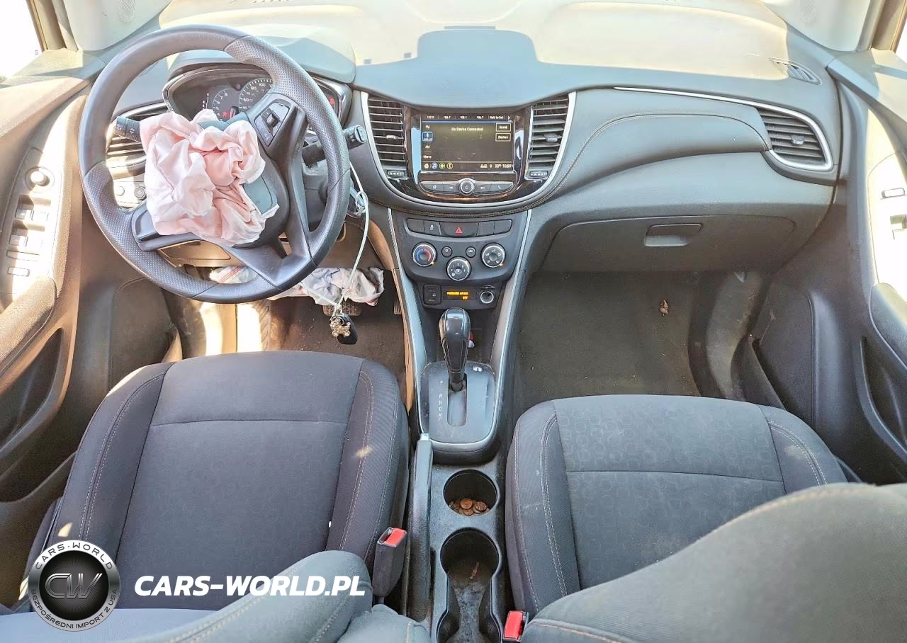 2019 Chevrolet Trax Ls VIN:3GNCJKSB2KL184715 - 8