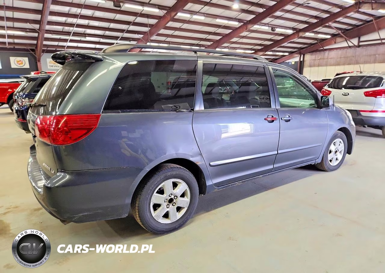 2009 Toyota Sienna Le 7-Passenger VIN:5TDZK23C79S236321 - 3