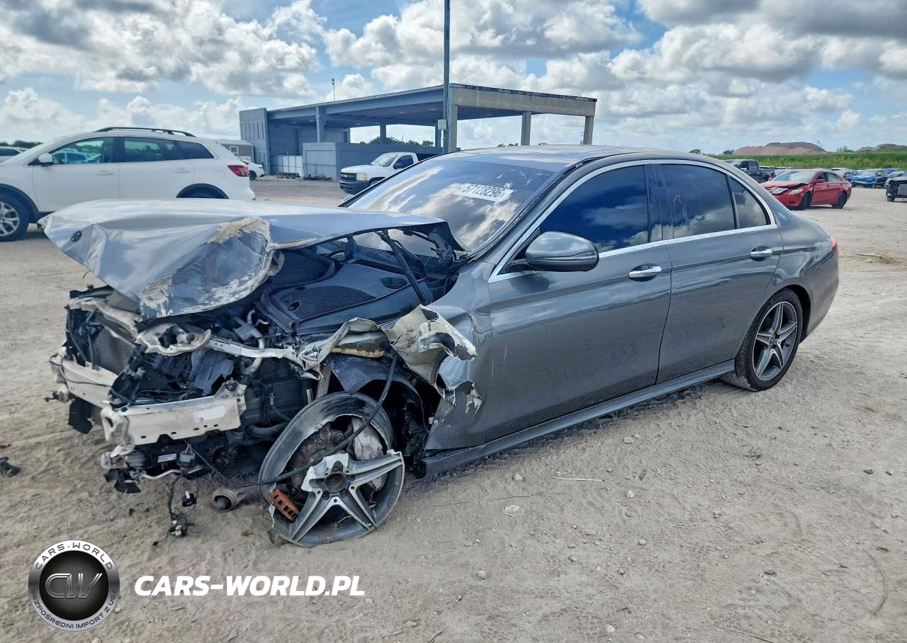 2018 Mercedes-Benz E 300
