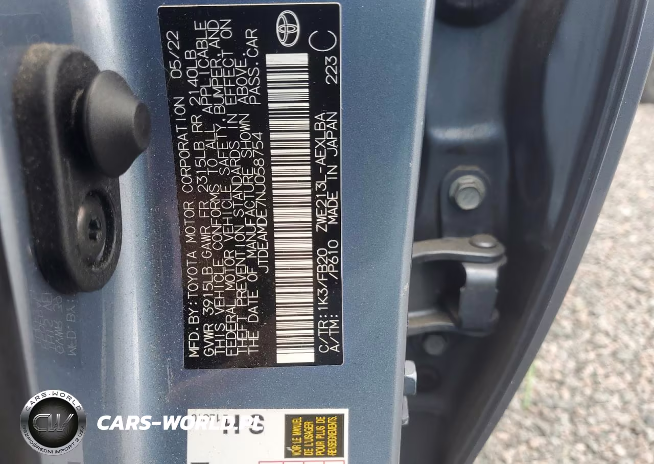 2022 Toyota Corolla Le VIN:JTDEAMDE7NJ058754 - 12